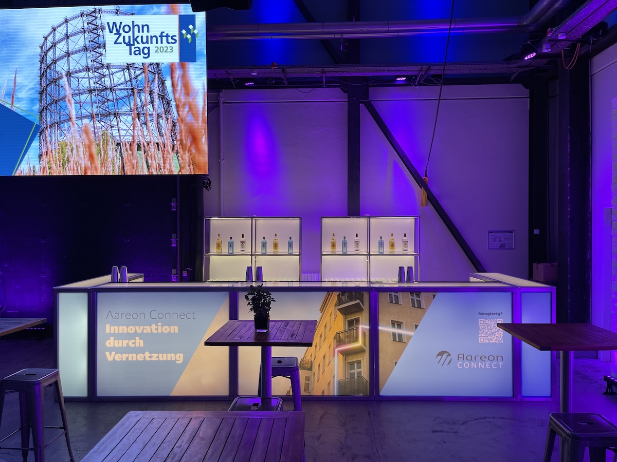 Mobile Bar – Branding Detail