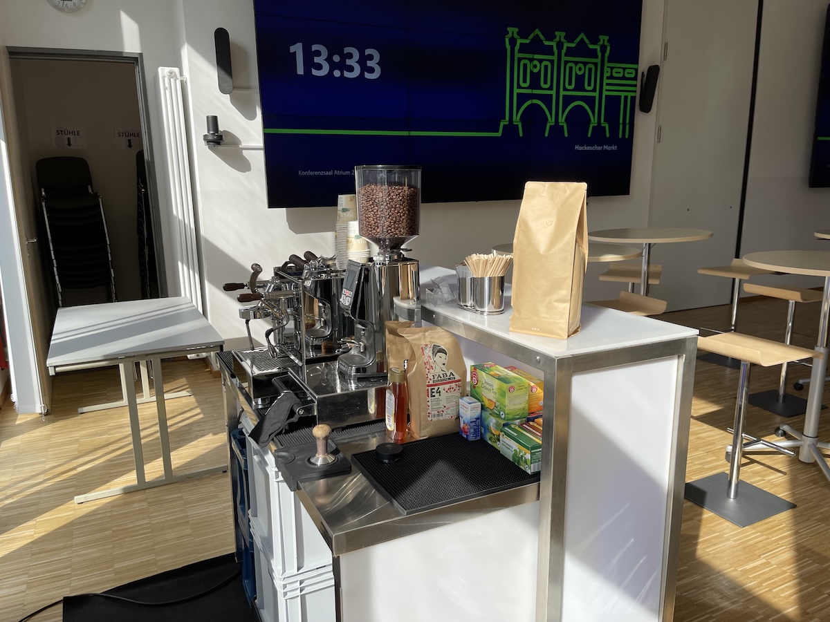 Mobile bar – coffee setup