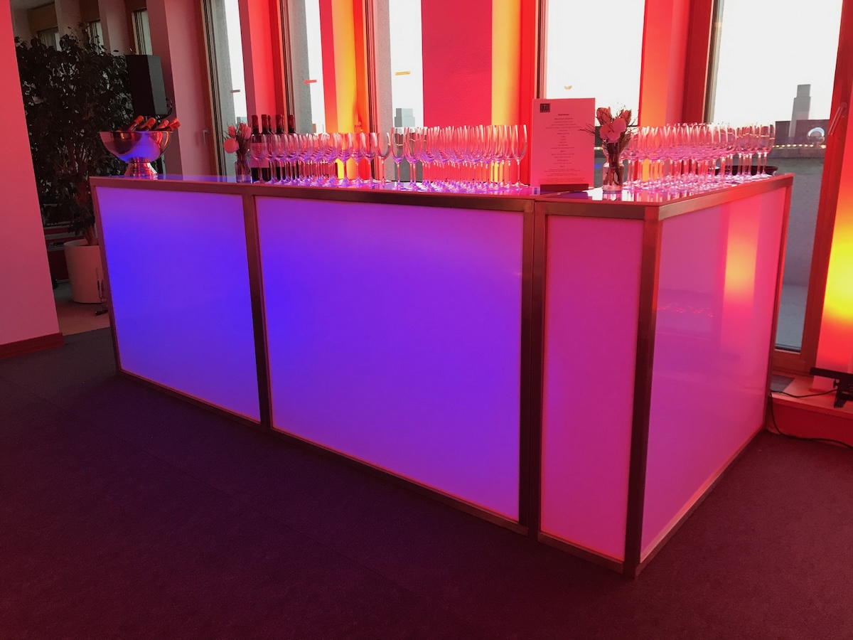 Mobile bar – bar modules for rent (Berlin)